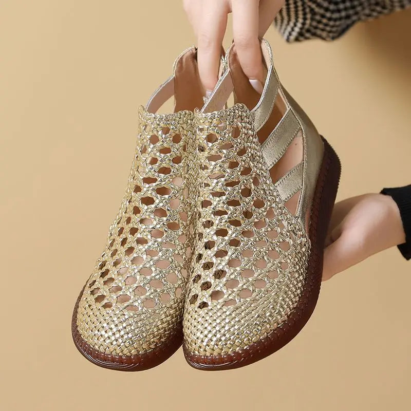 Leolia | Botines Planos Con Aberturas Tejidas