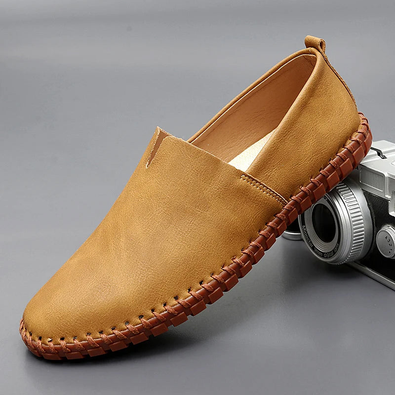 Johnnie | Mocasines Sin Cordones Con Costuras en Contraste