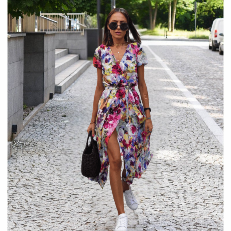 Theresita | Vestido midi de Manga Corta con Estampado Floral