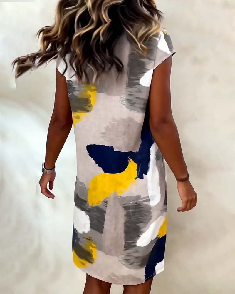 Addie | Vestido recto de Manga Corta con Estampado Abstracto