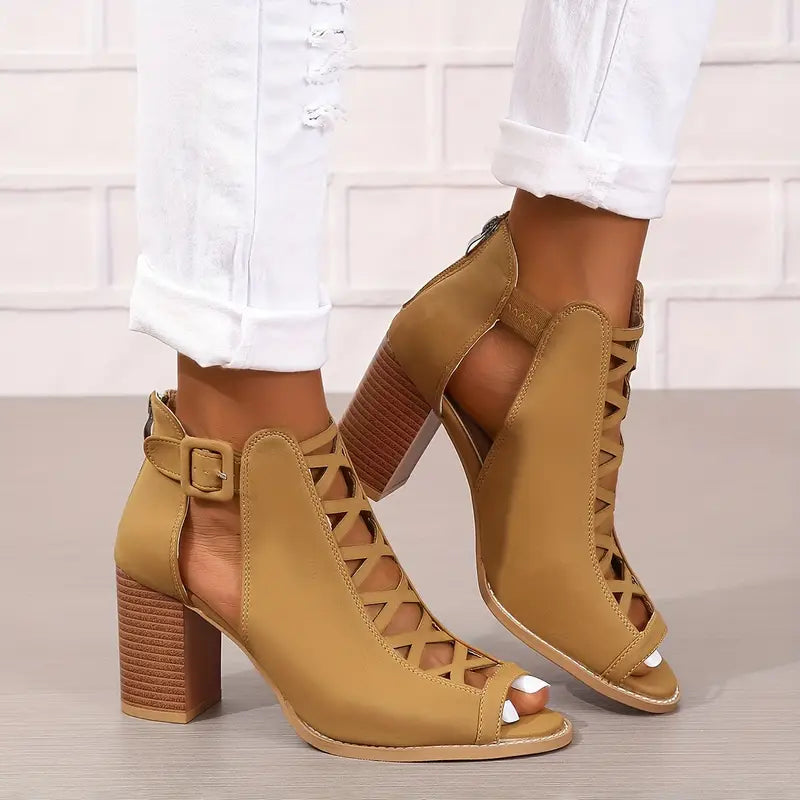 Ruzilya | Sandalias con cordones, punta abierta y tacón grueso