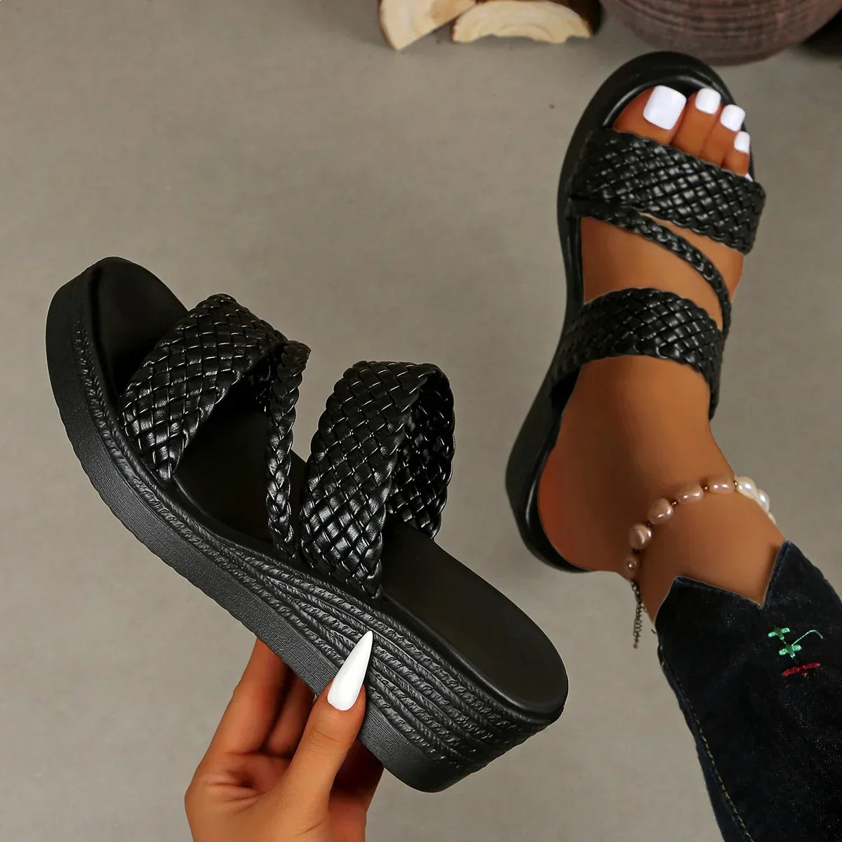Kalwina - Sandalias de Cuña Con Plataforma y Tiras Trenzadas