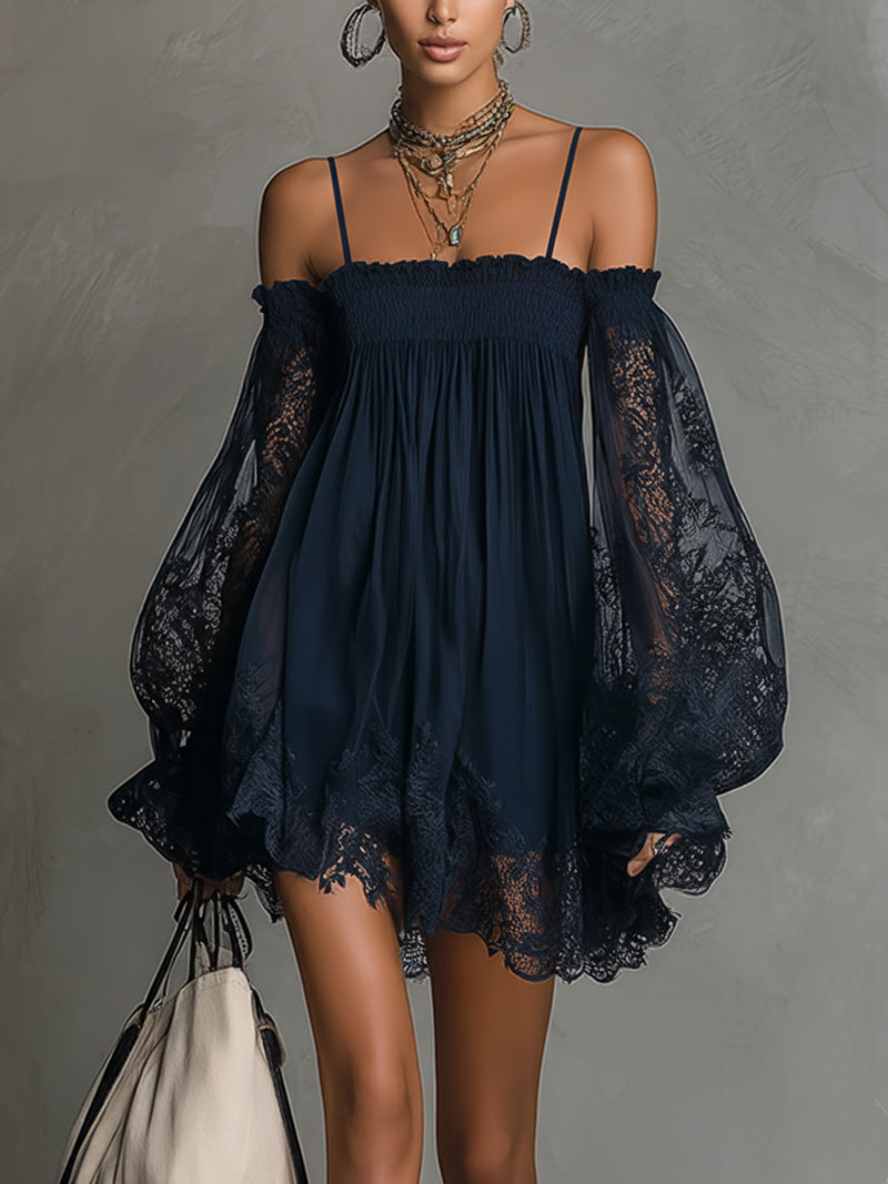 Charity - Vestido mini azul Marino con Hombros Descubiertos y Mangas de Encaje