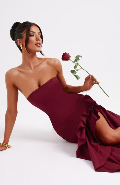 Vasileia | Vestido Maxi Palabra De Honor Con Volantes