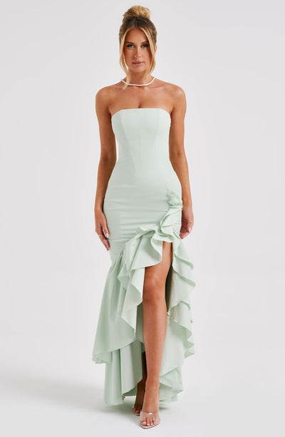 Vasileia | Vestido Maxi Palabra De Honor Con Volantes