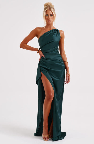 Genesis | Vestido Maxi de Un Hombro Satinado