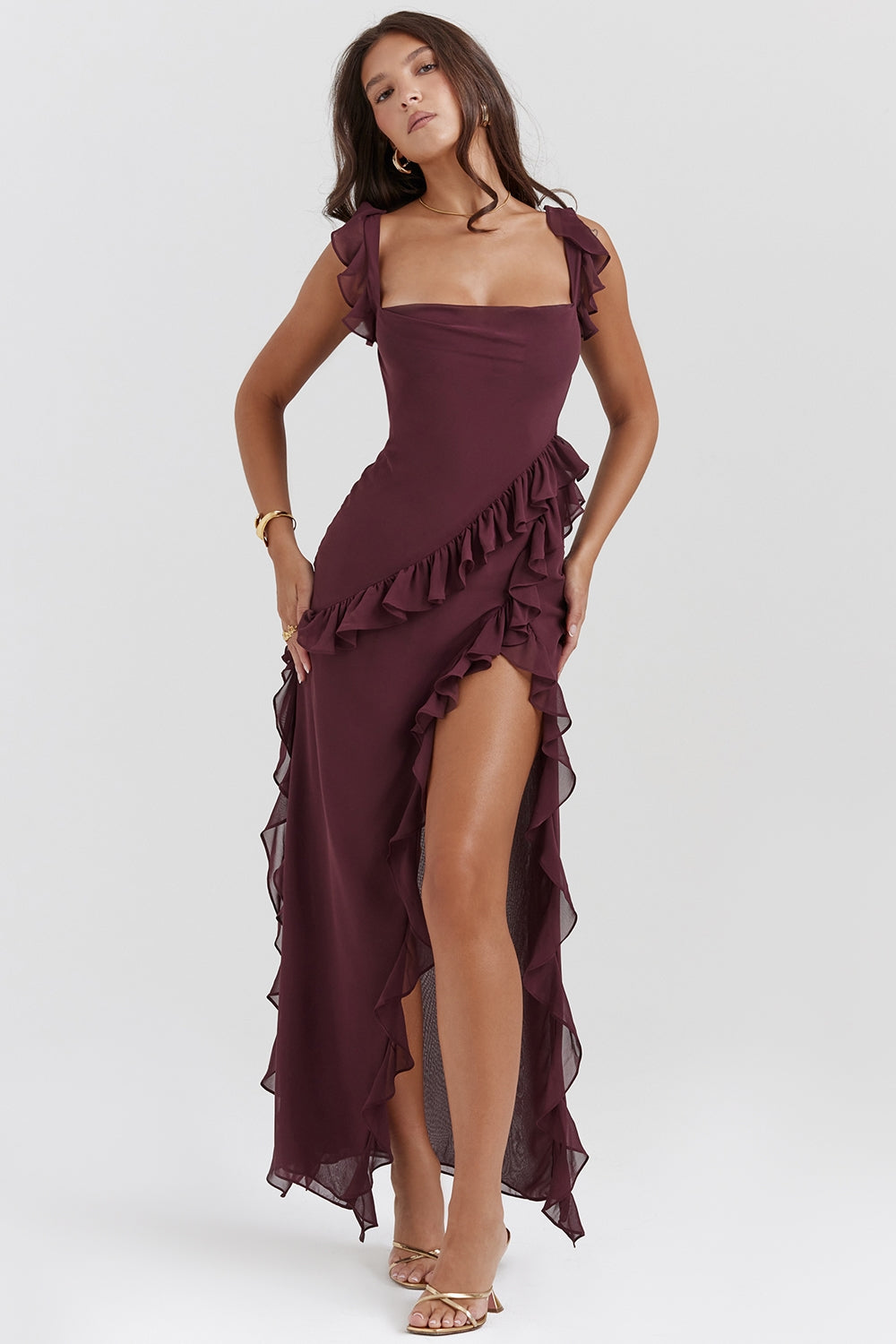 Dalia |Vestido Largo Sin Mangas Con Abertura y Ribete de Volantes