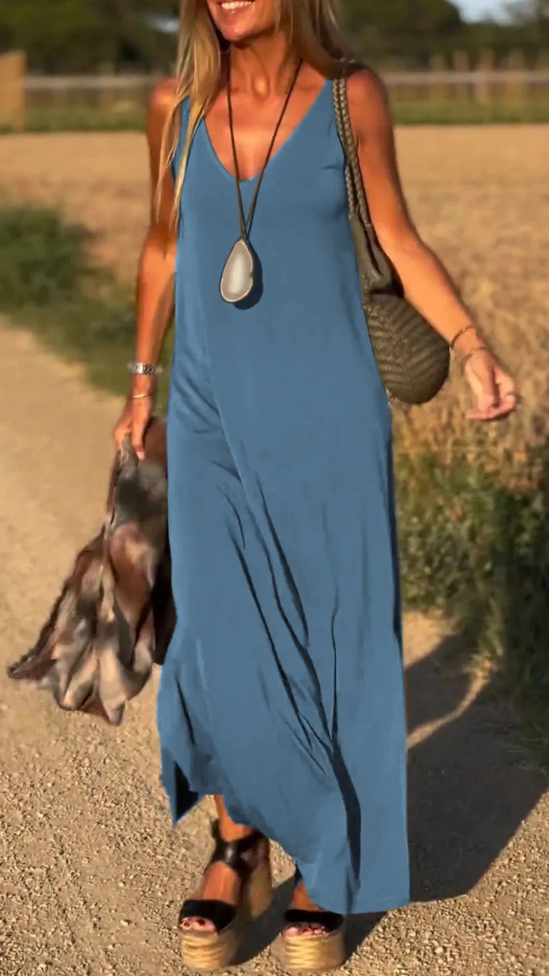 Evelyne - Vestido Largo Sin Mangas Con Cuello en V