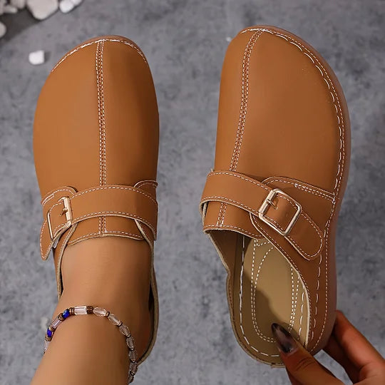 Latina - Mules con Hebilla Cuadrada Mujer