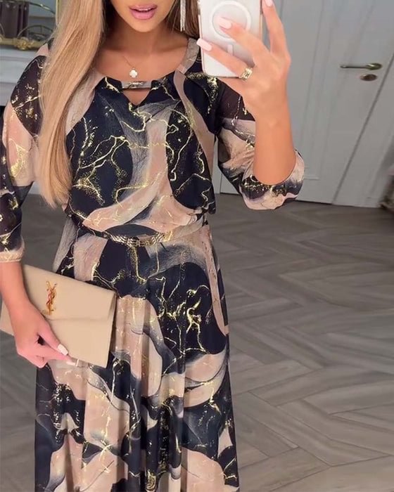 Eithne | Vestido Elegante Estampado Mármol Acampanado