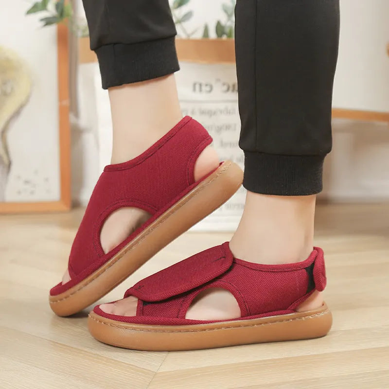 Karena | Sandalias Ajustables Con Velcro y Puntera Abierta