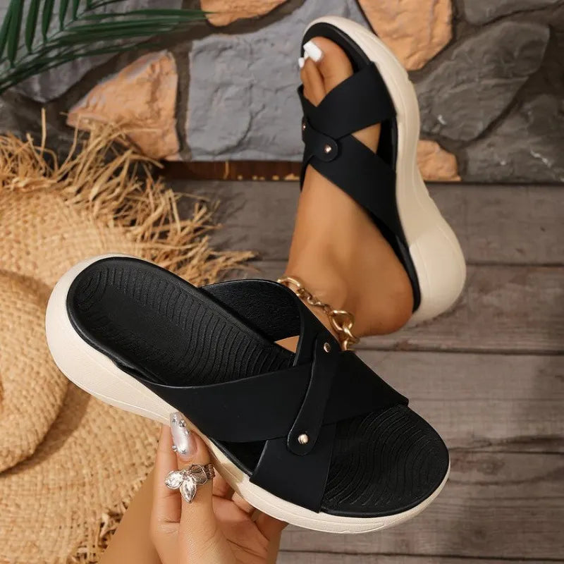 Quessia | Sandalias Cuña Cruzadas Punta Abierta