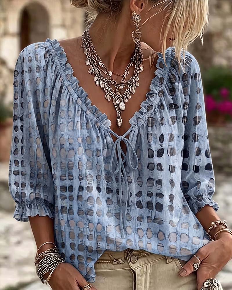 Kesney | Blusa Estampada con Lazo y Volantes