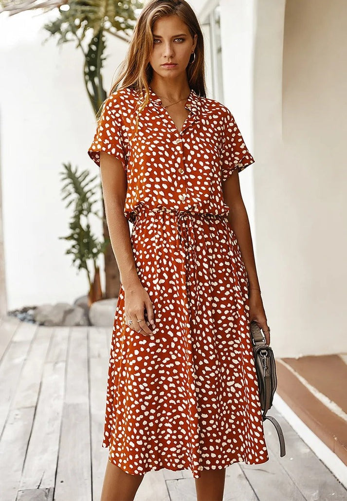 Carine | Vestido Estampado de Manga Corta Cuello V