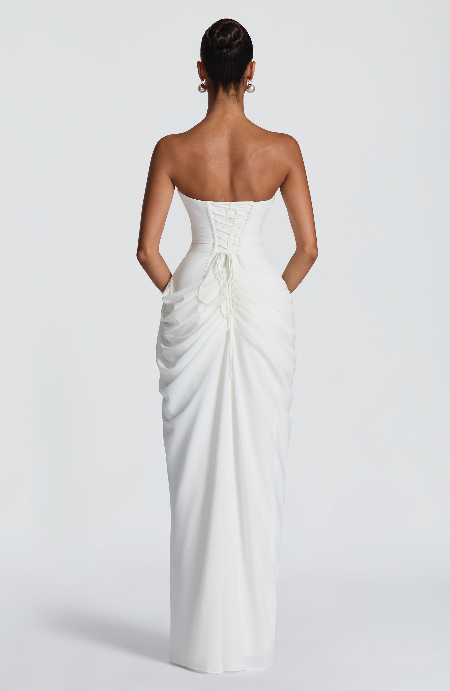 Narja | Vestido Largo Sin Tirantes Con Fruncidos y Abertura
