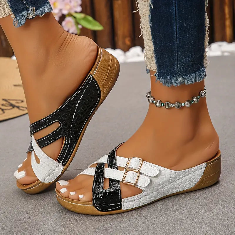 Deniza | Sandalias Tipo Slide Con Tiras Cruzadas Y Doble Hebilla