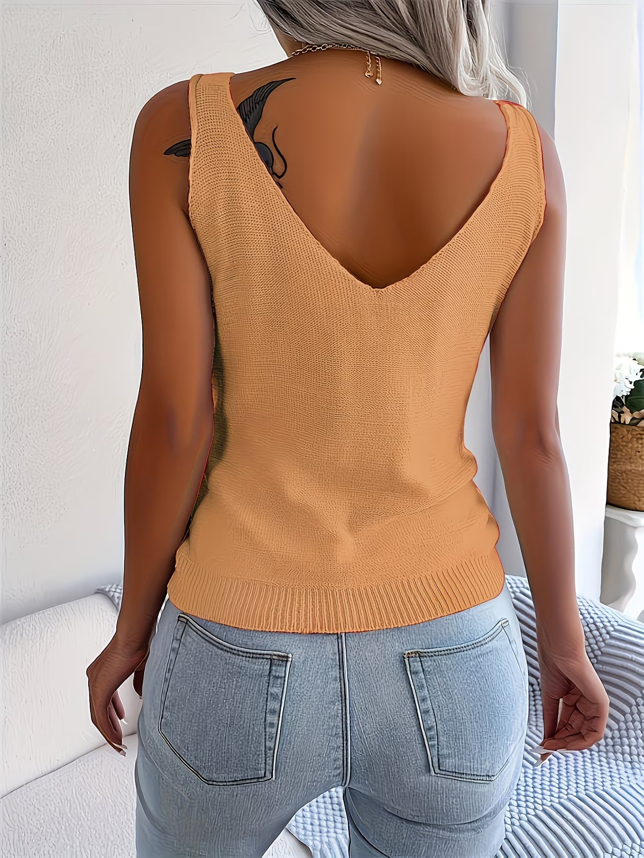 Nayla | Camiseta Sin Mangas De Punto Con Cuello en V Y Diseño De Trenzas