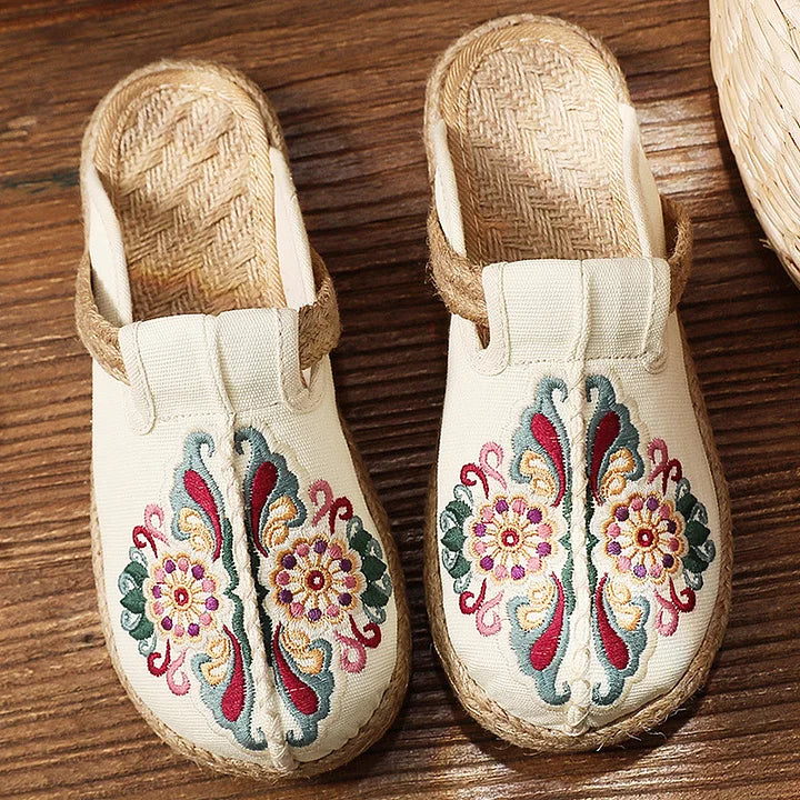 Katy | Zapatillas tipo Mules de Algodón Con Estampado Floral Hechas a Mano