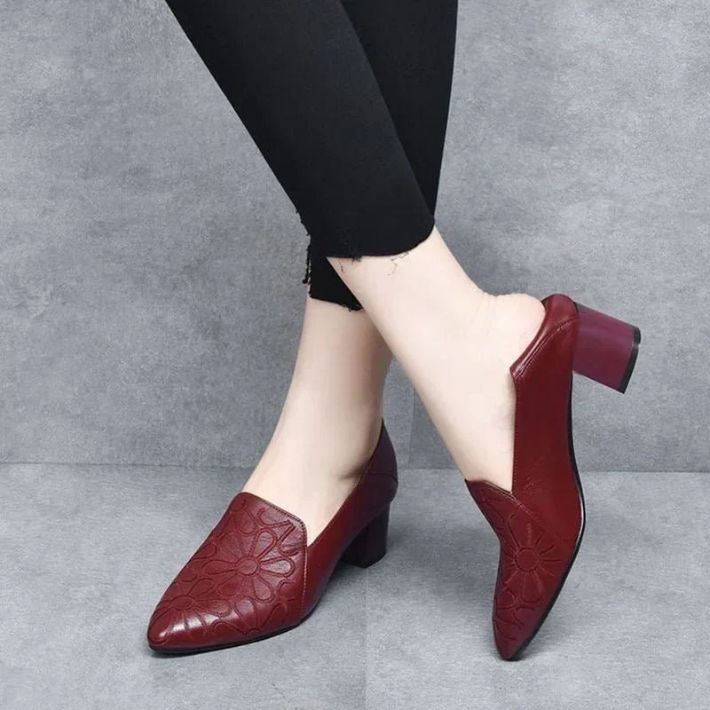 Minhora - Zapatos de Tacón Grueso y Punta Afilada Con Relieve