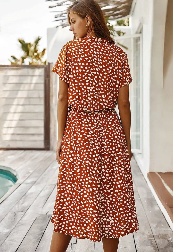 Carine | Vestido Estampado de Manga Corta Cuello V