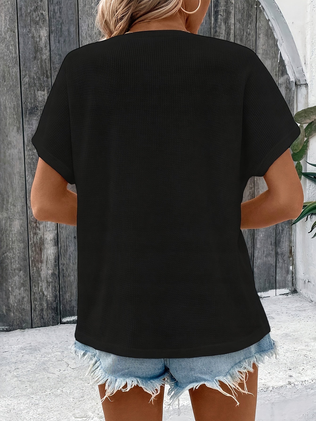 Marylou | Camiseta de Manga Corta Cuello Redondo y Botones