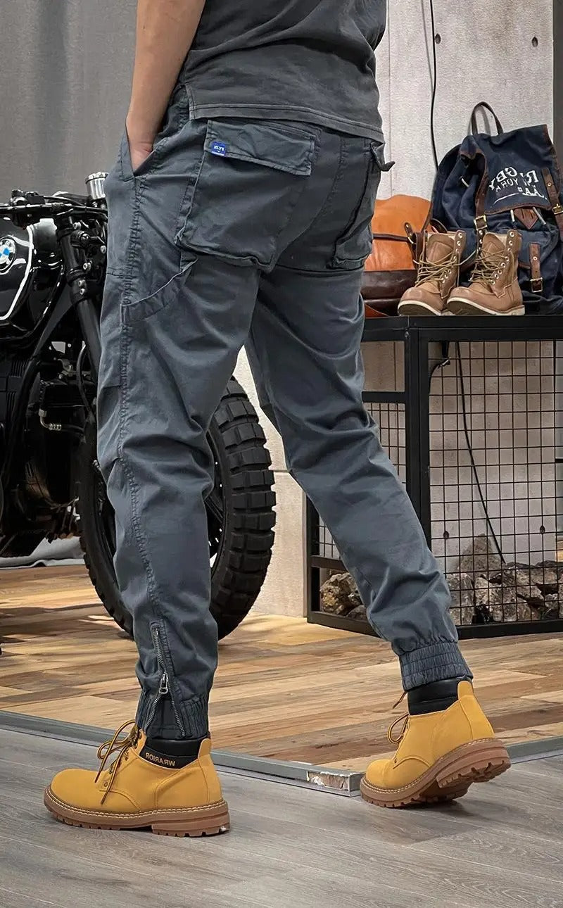 Guntram – Jogger Cargo Ajustado Con Cordón