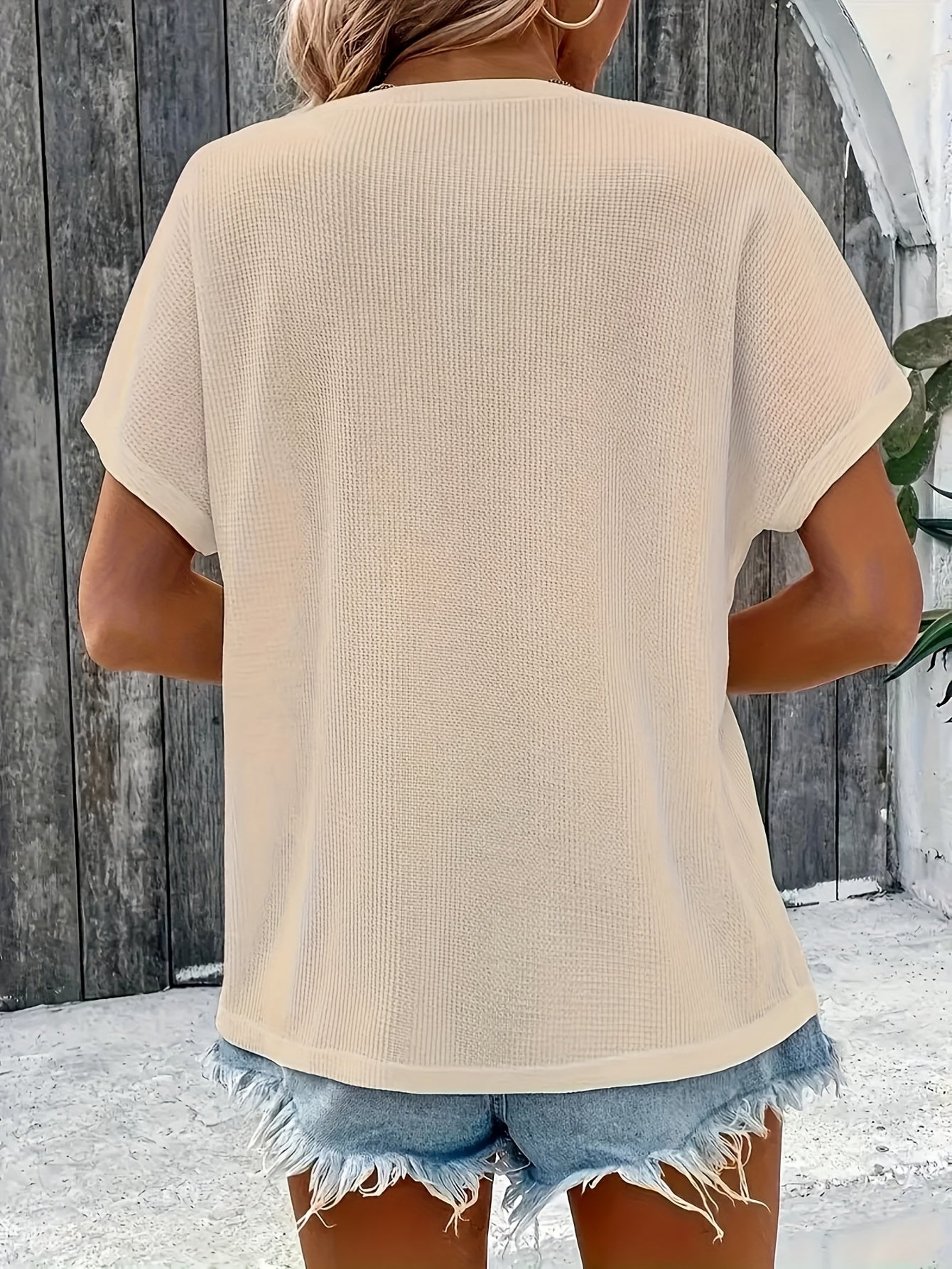 Marylou | Camiseta de Manga Corta Cuello Redondo y Botones