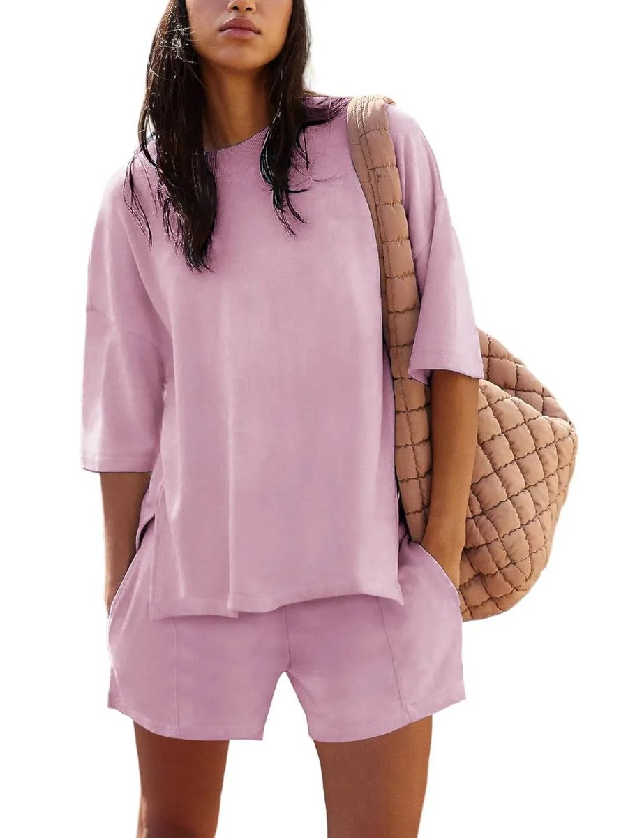 Iselin | Conjunto De Dos Piezas Con Cuello Redondo Y Pantalones Cortos