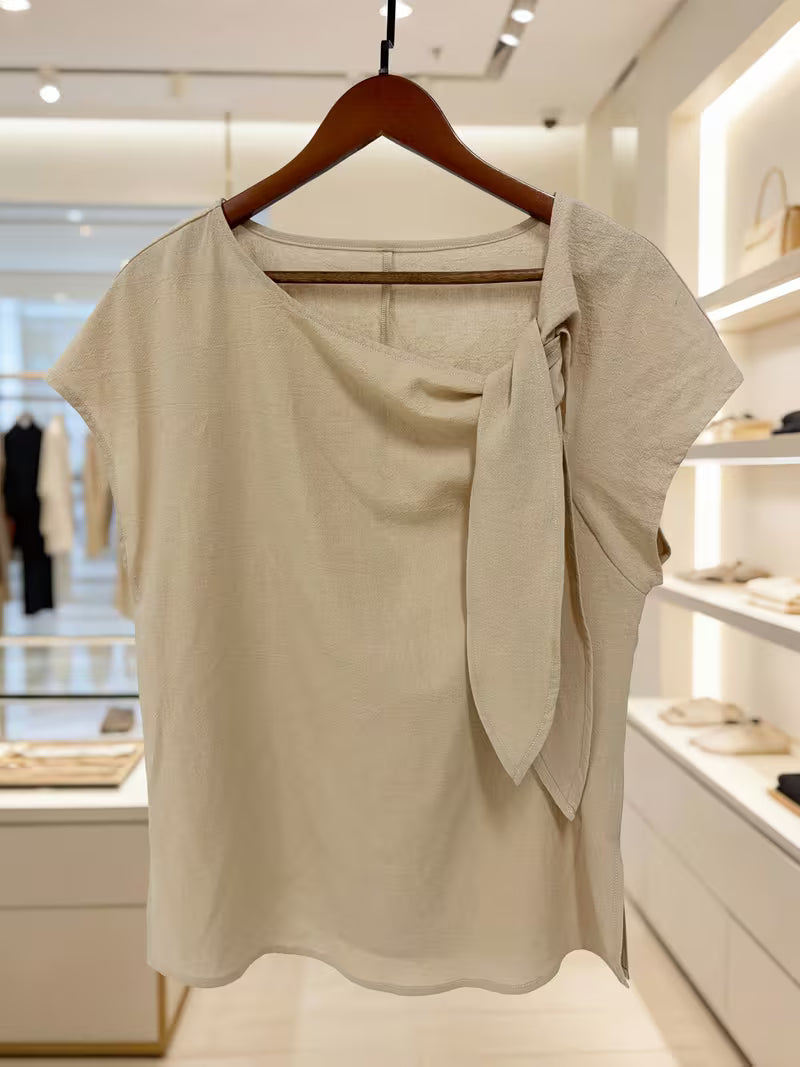 Jovea | Top con cuello atado y mangas cortas