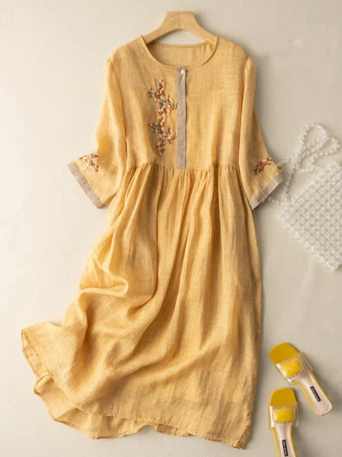 Ruth - Vestido midi Bordado Con Cuello Redondo Blanco