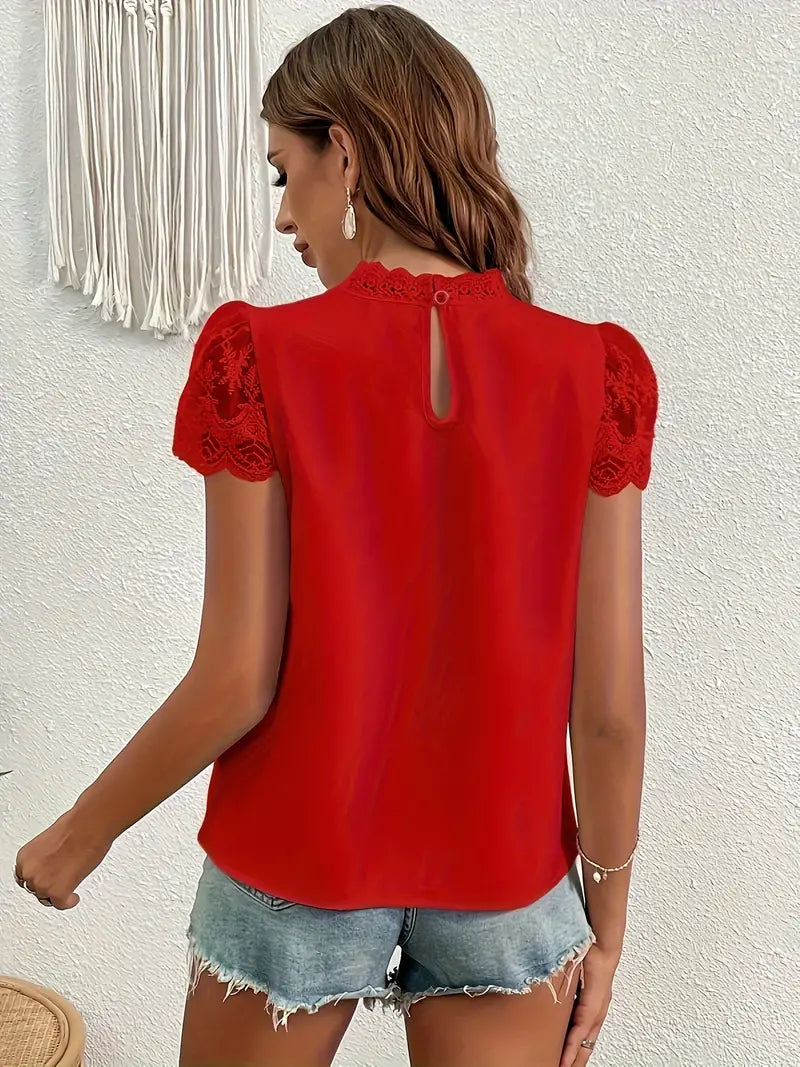 Anneliese | Blusa de Encaje Con Manga Corta y Escote Abierto