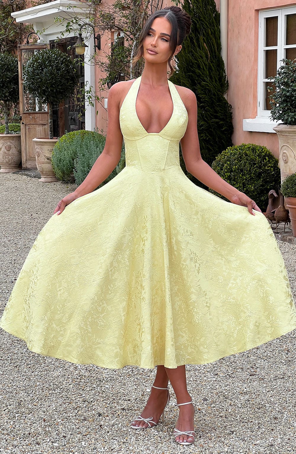 Myra | Vestido Midi Blanco Con Cuello Halter Jacquard