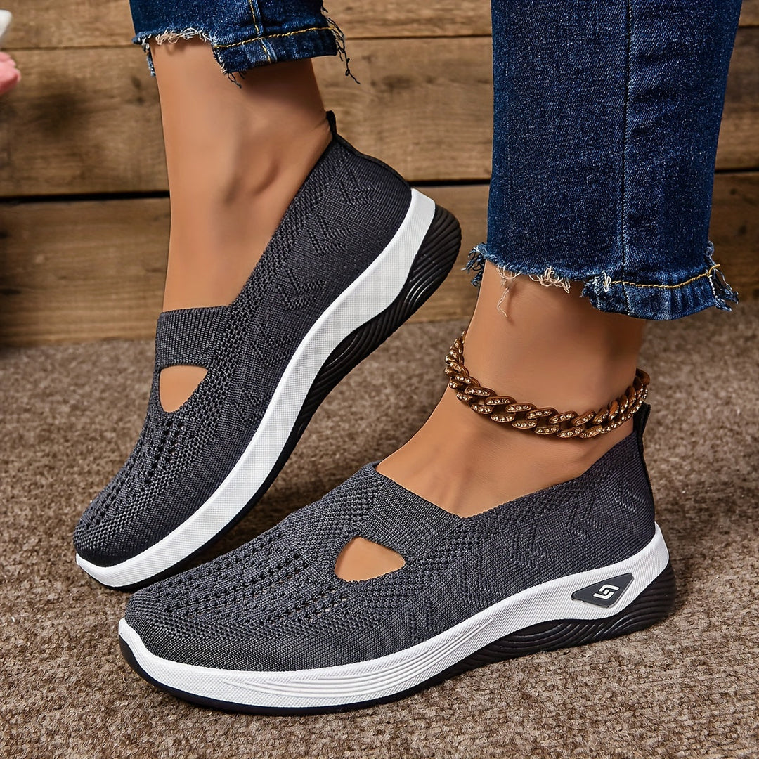 Raquel | Zapatillas de punto sin cordones con corte