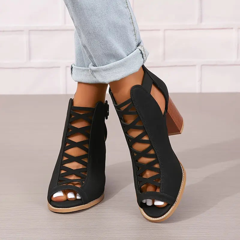 Ruzilya | Sandalias con cordones, punta abierta y tacón grueso
