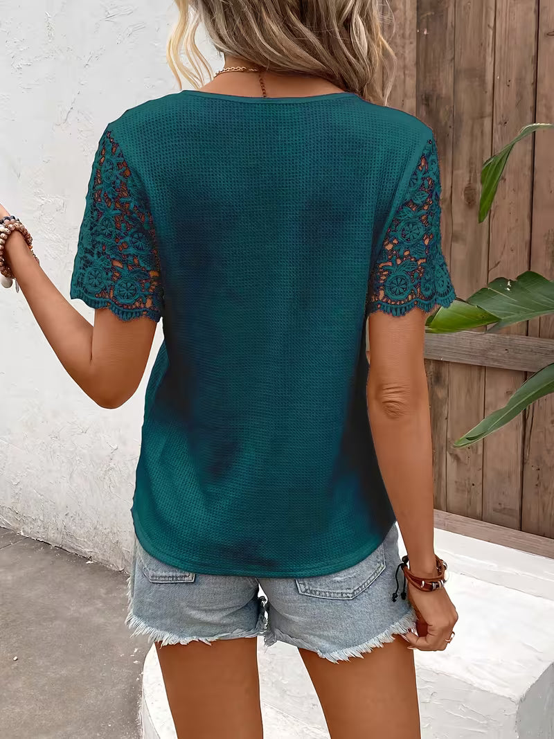 Sinna | Camiseta Henley De Manga Corta Con Canesú De Encaje