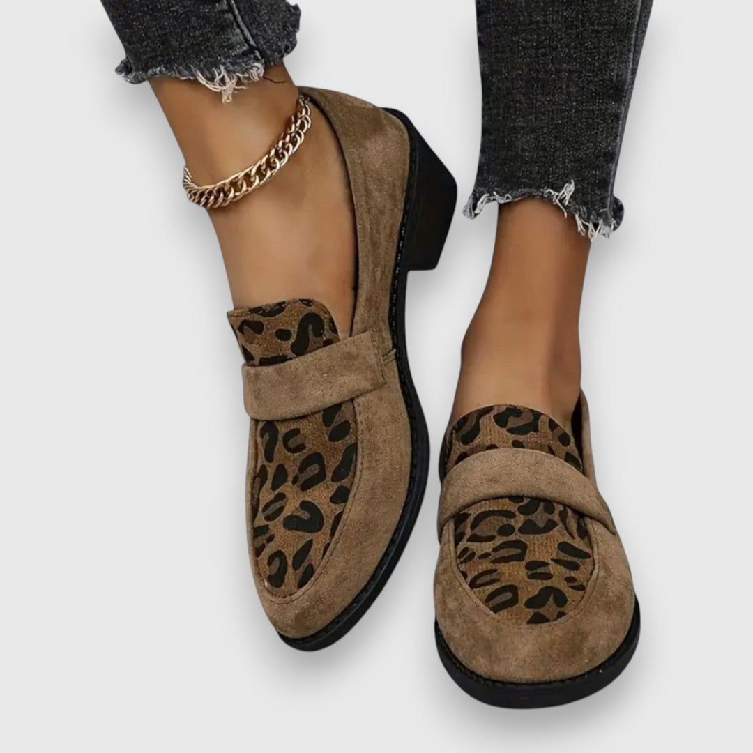 Lucyna | Mocasines Con Tacón Grueso Y Estampado De Leopardo