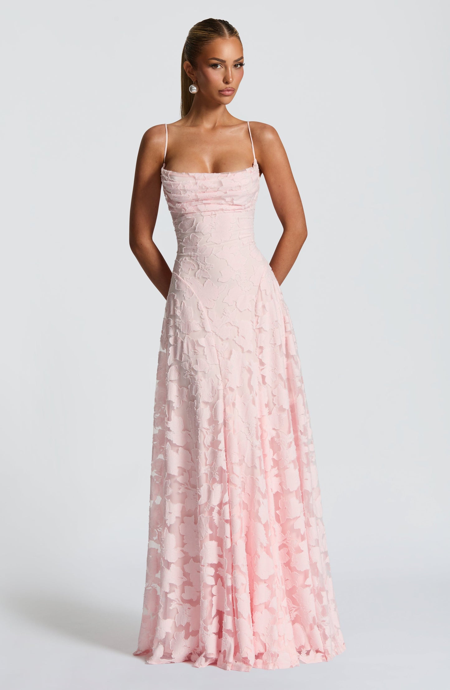 Alona | Vestido Largo De Tirantes Con Textura Floral