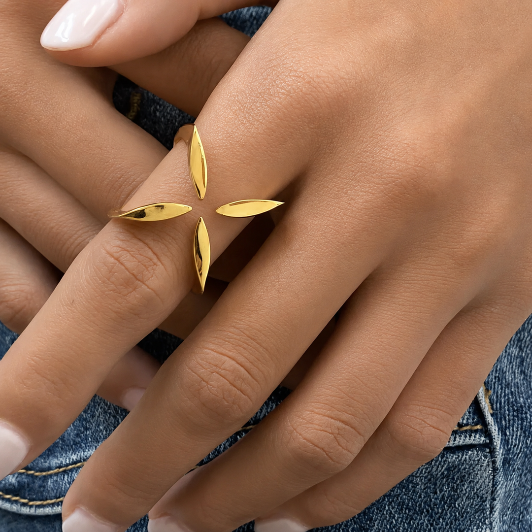 Gerti  | Anillo llamativo con Diseño de Hoja Abierta