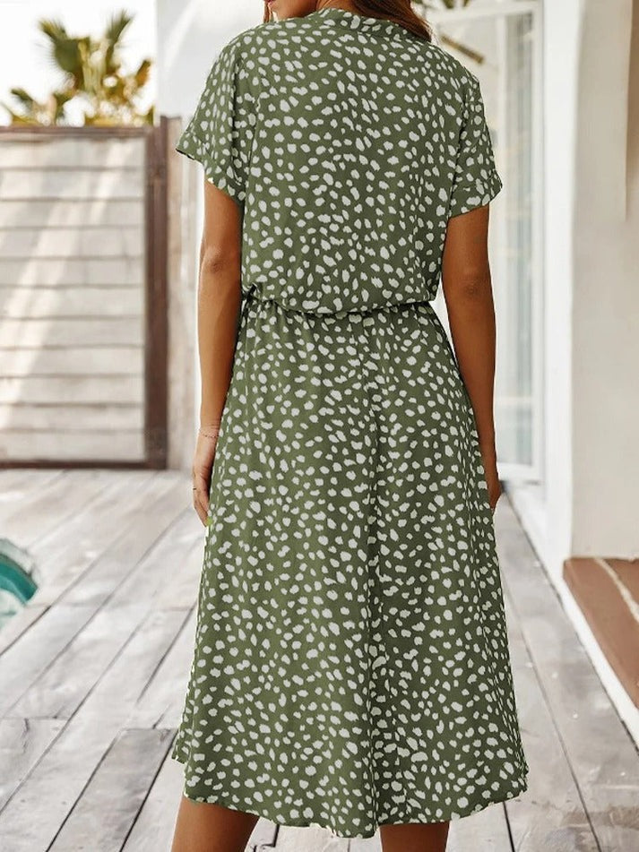 Carine | Vestido Estampado de Manga Corta Cuello V