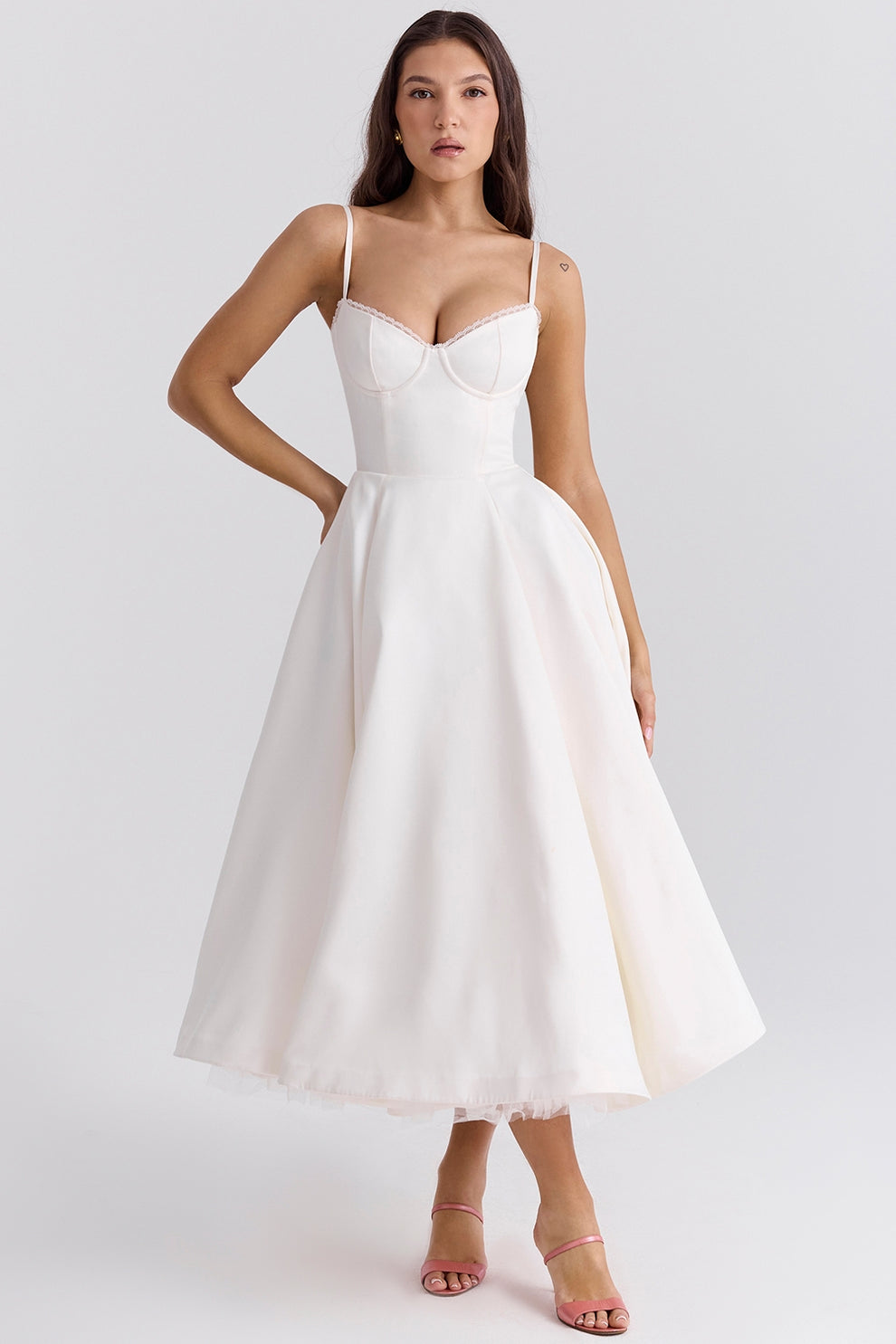 Arestina | Vestido Midi Tul Tirantes Finos