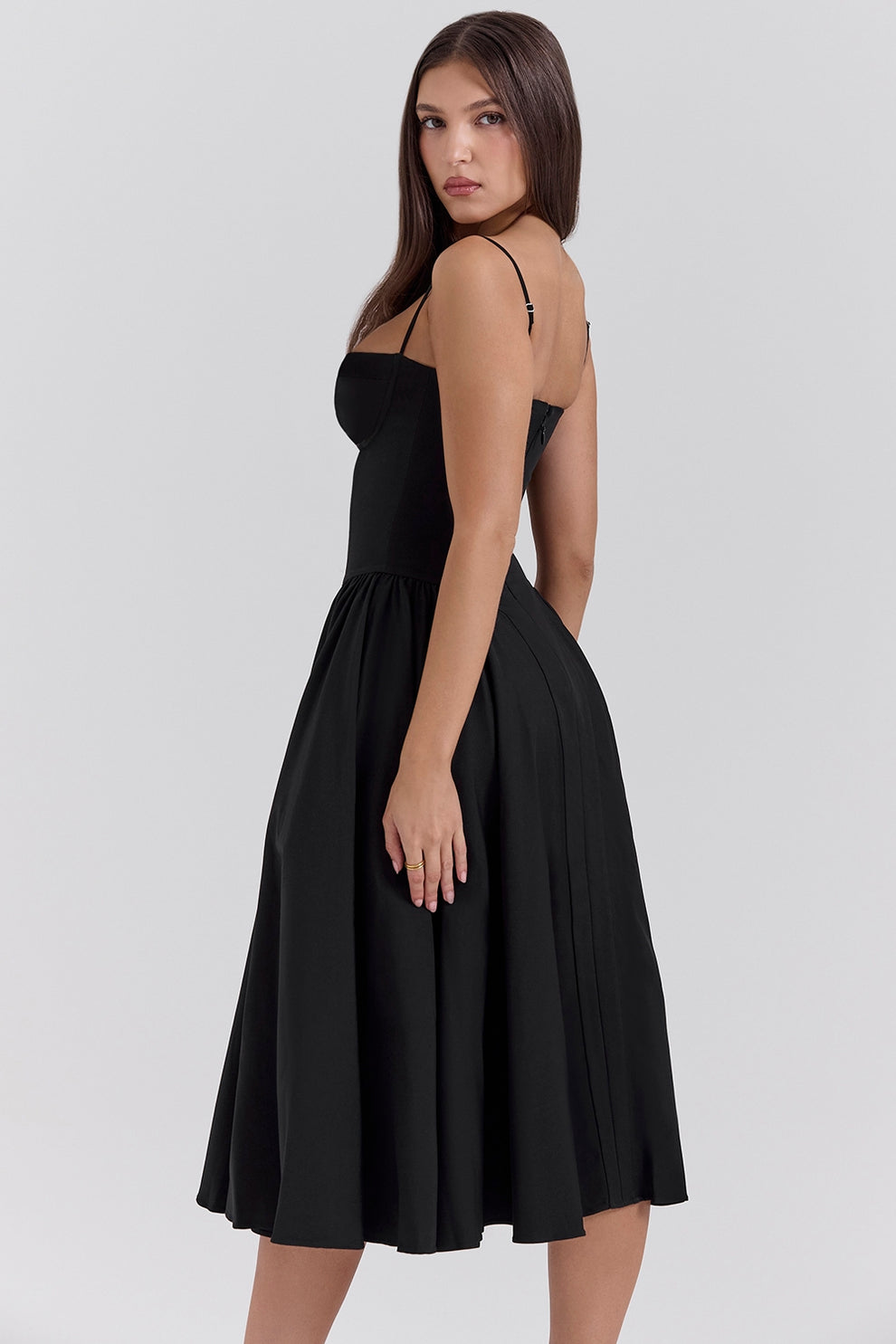 Maissa | Vestido Midi Sin Mangas Con Escote Corazón