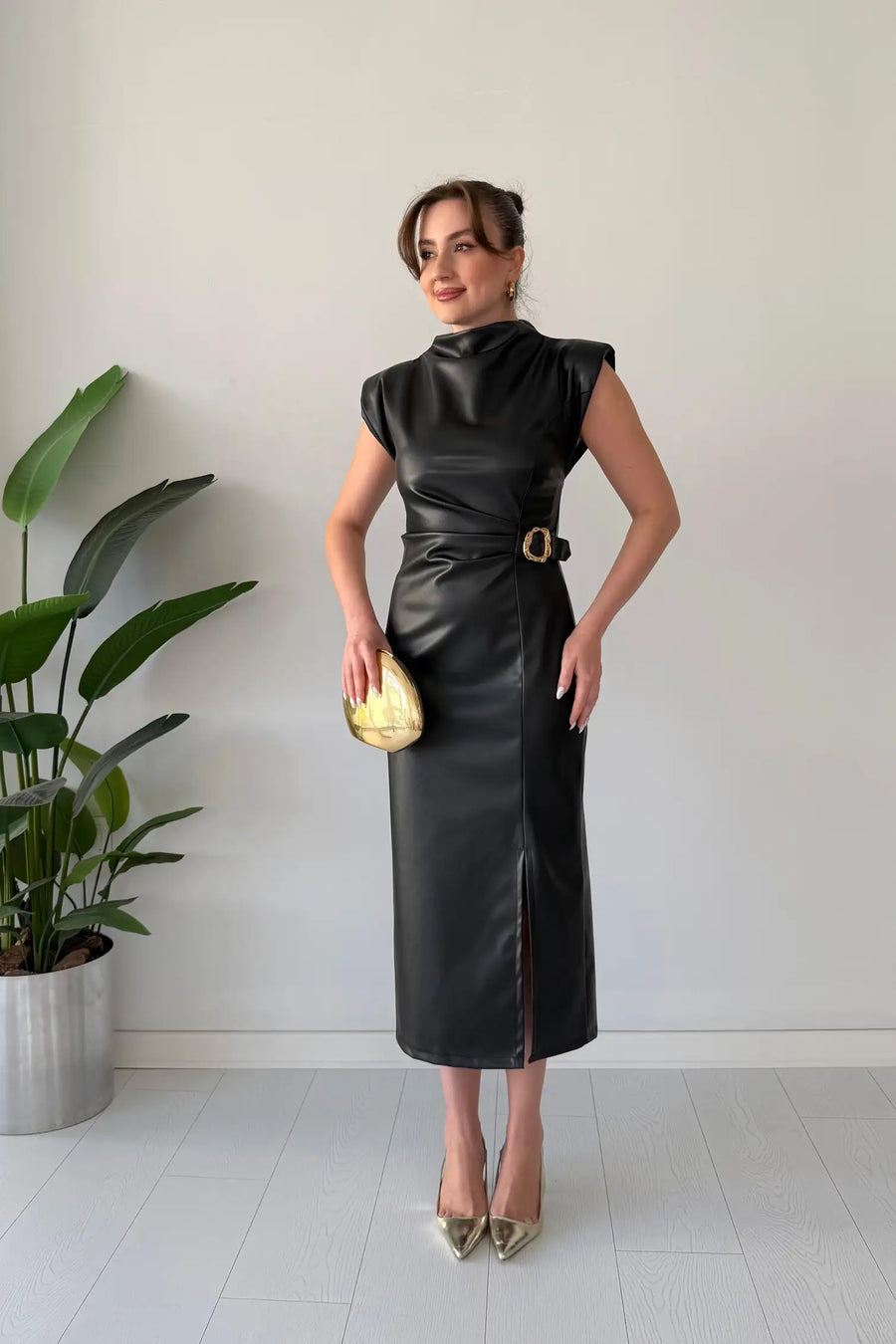 Claudine - Vestido Midi de Imitación de Piel Con Cinturón