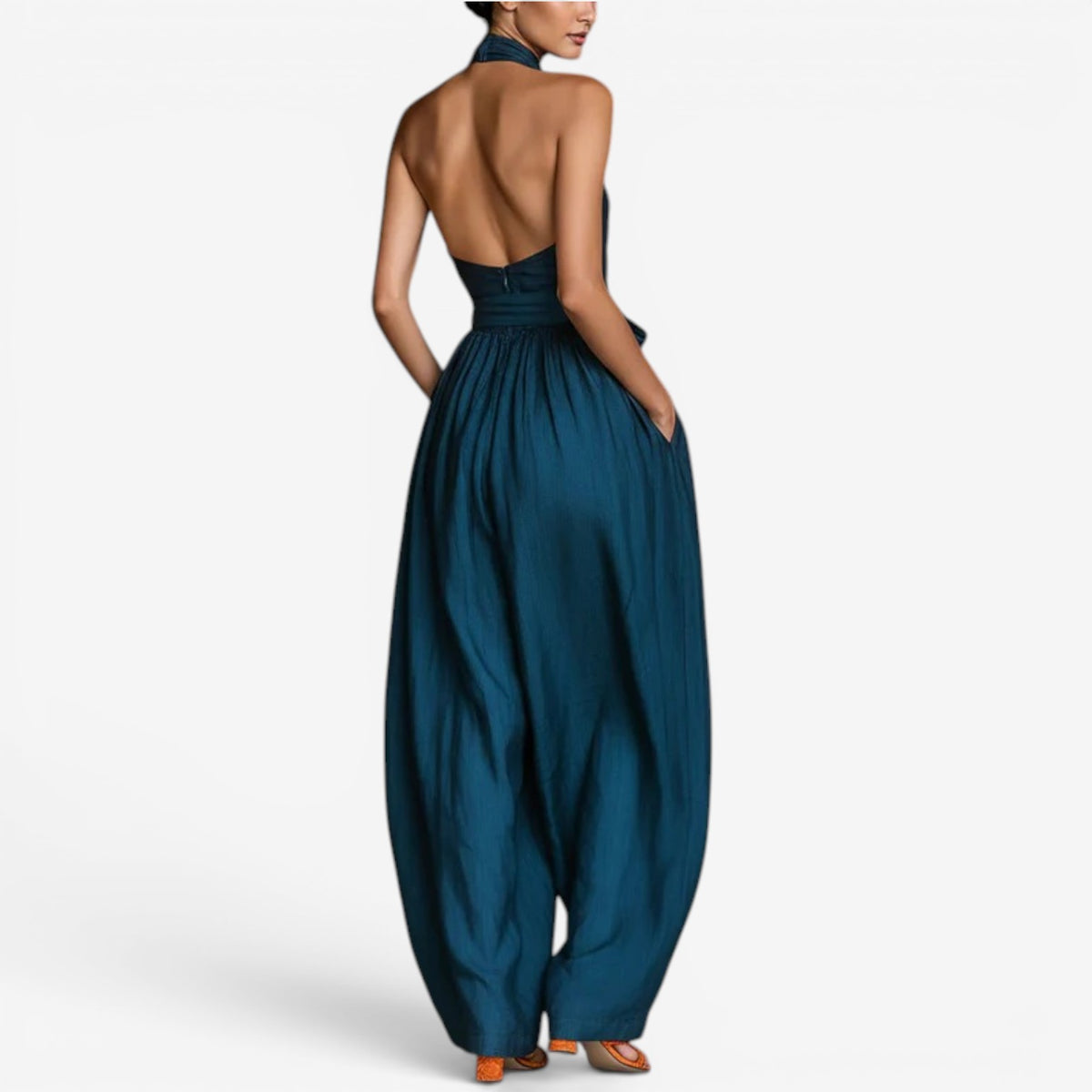 Nicholen - Mono Con Cuello Halter y Pernera Ancha