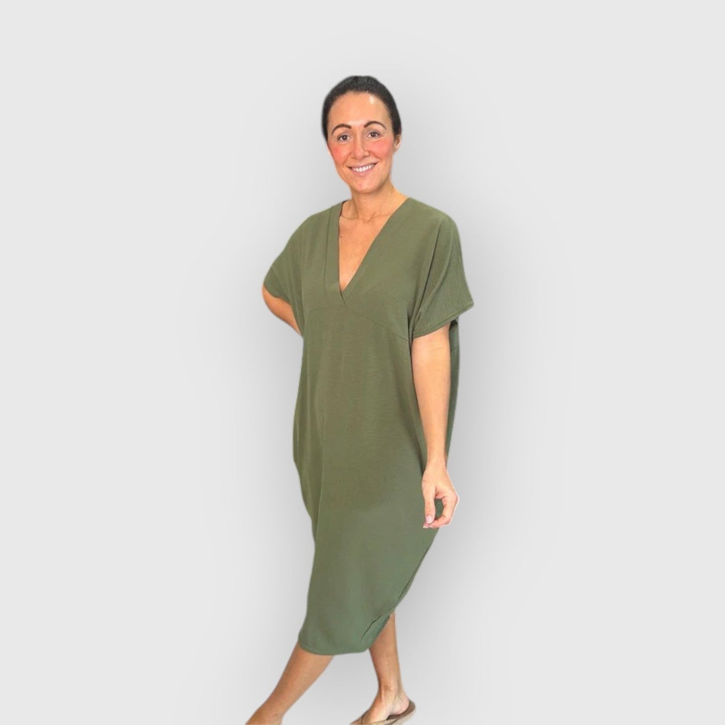 Aveline | Vestido MIDI De Manga Corta Con Cuello en V