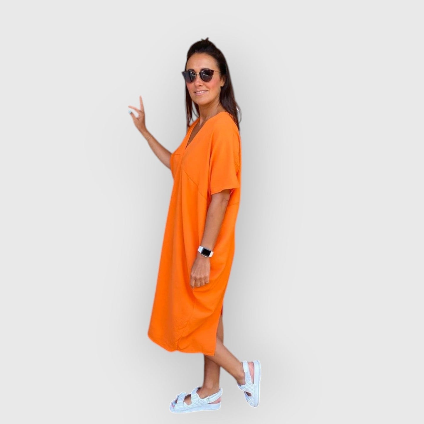 Aveline | Vestido MIDI De Manga Corta Con Cuello en V