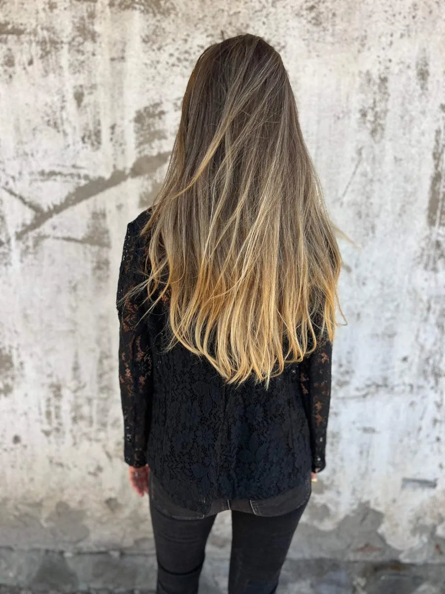Naemi - Blazer de Manga Larga Con Encaje y Abertura Frontal