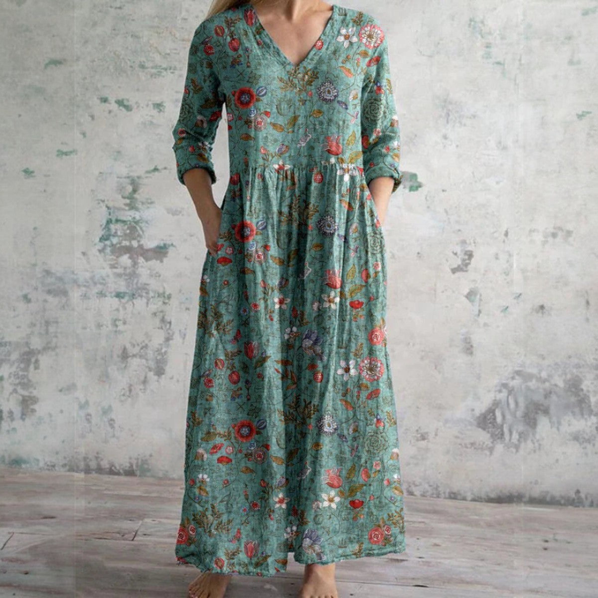 Erica | Vestido Largo Con Cuello en V y Estampado Floral