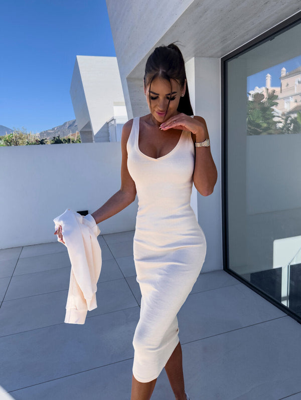 Latasha | Conjunto de Vestido midi de Manga Larga con Cuello en V