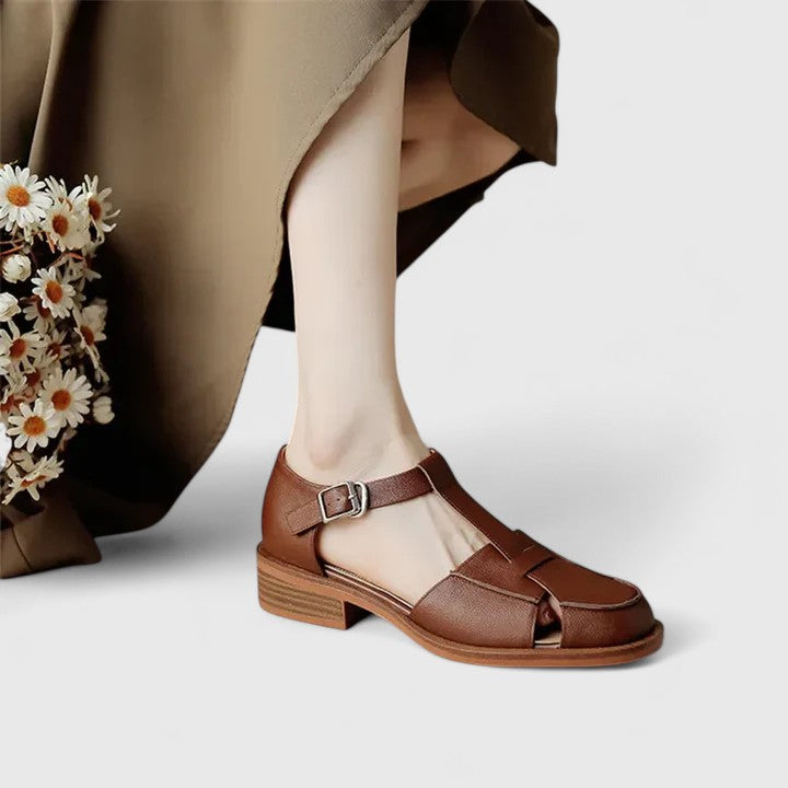 Camelys | Sandalias con Hebilla y Tacón Bajo