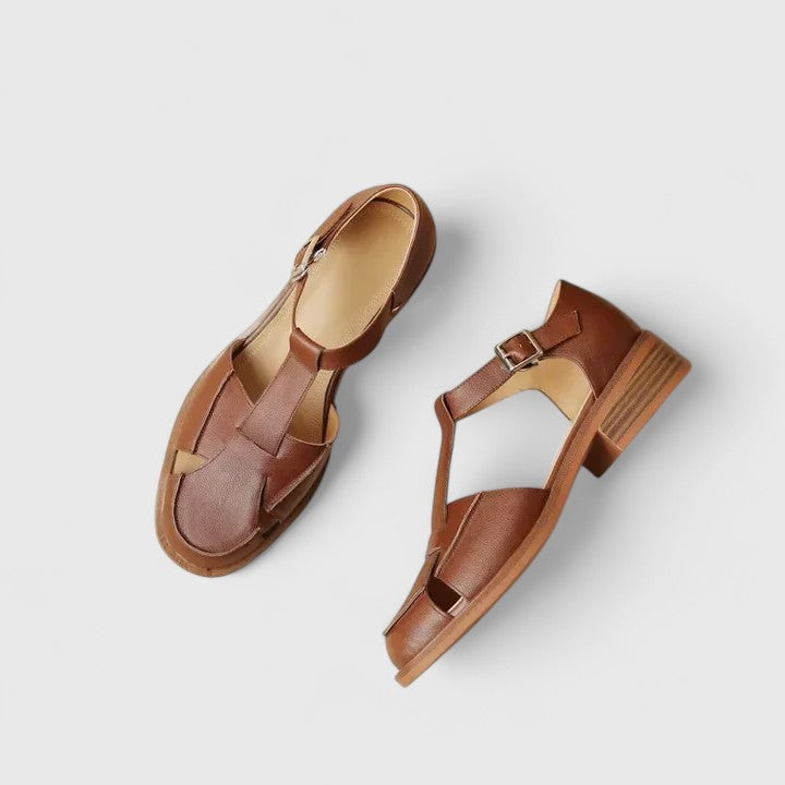 Camelys | Sandalias con Hebilla y Tacón Bajo